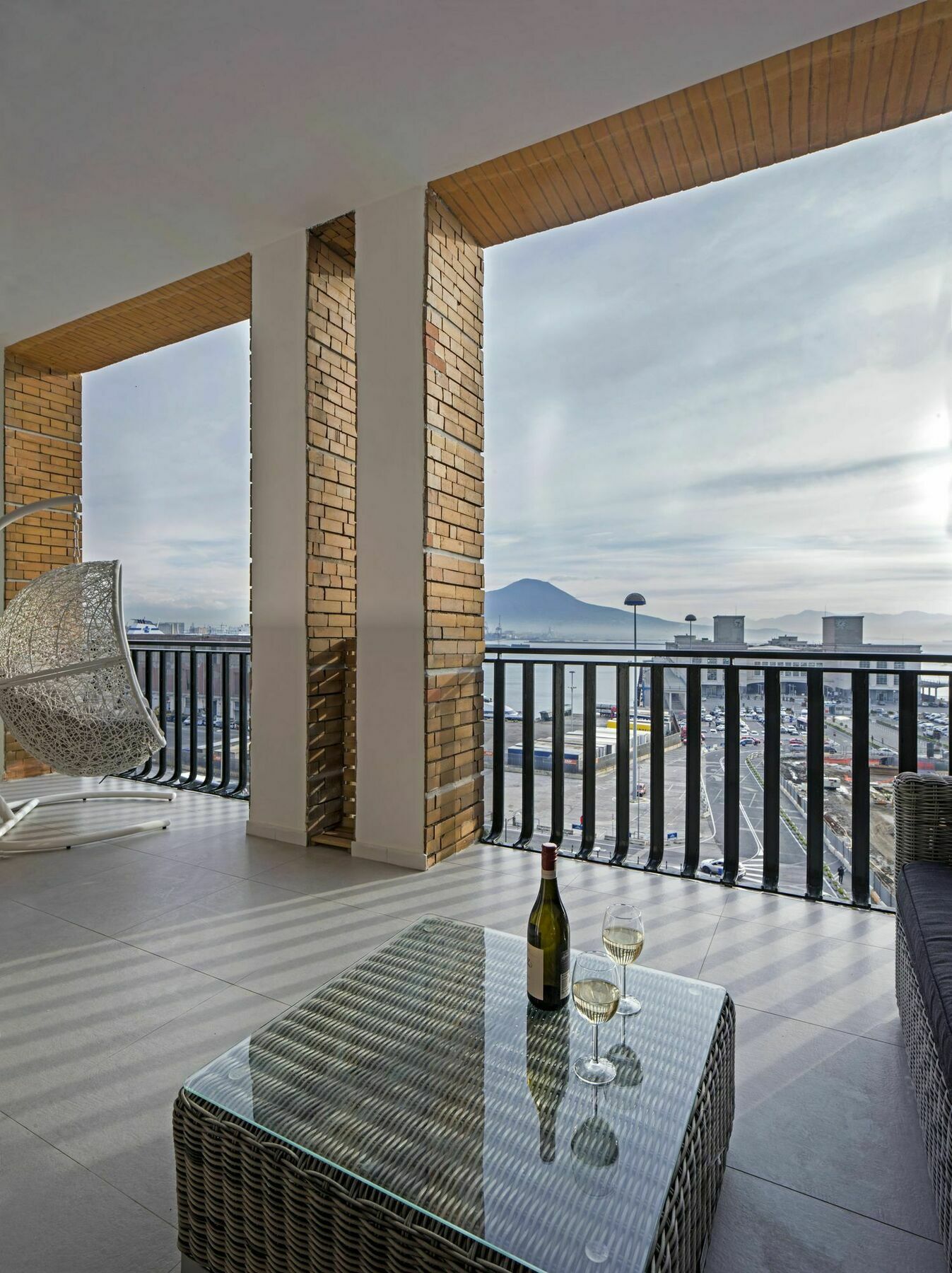 الشقق الفندقية نابوليفي  Relais Castel Nuovo المظهر الخارجي الصورة